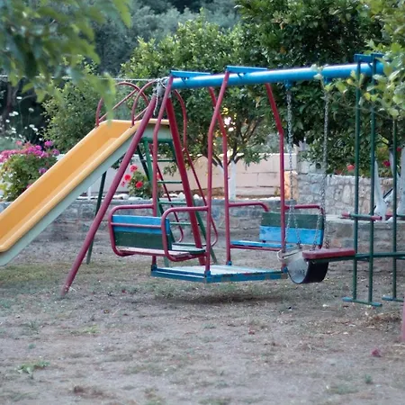 Aparthotel Rykinthos Rodakino